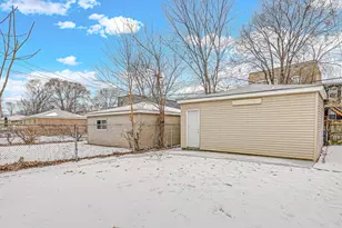 6553 S Eberhart Ave, Chicago, IL 60637 - Photo 25