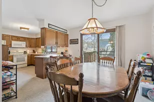 302 Baker St, Fulton, IL 61252 - Photo 7