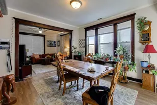 810 S Austin Ave, Oak Park, IL 60302 - Photo 3