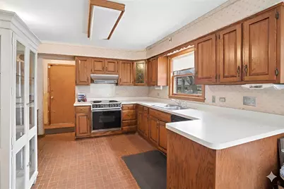 207 Town Acres Lane, Roselle, IL 60172 - Photo 9