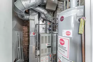 4704 N Kasson Ave, Chicago, IL 60630 - Photo 13