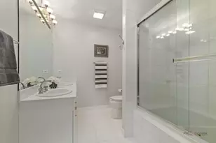 37181 N Fox Hill Dr, Wadsworth, IL 60083 - Photo 27