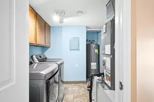 11015 S Theresa Circle, Palos Hills, IL 60465 - Photo 17