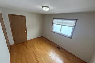 4805 S Latrobe Ave, Chicago, IL 60638 - Photo 9