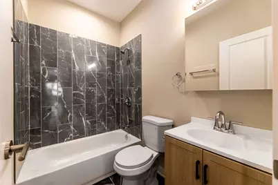 2821 W Jackson Avenue, Chicago, IL 60612 - Photo 7