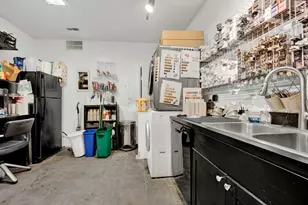 2119 N Damen Ave, Chicago, IL 60647 - Photo 15