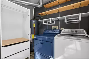 1089 Quaker Hill Ct, Elgin, IL 60120 - Photo 25