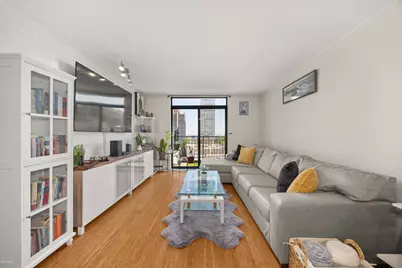 3900 N Pine Grove Avenue #911, Chicago, IL 60613 - Photo 15