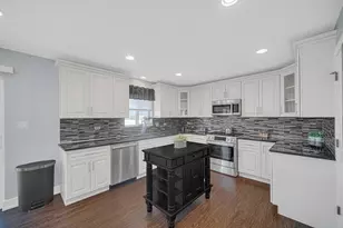 4951 W Cardinal Ct, Monee, IL 60449 - Photo 9