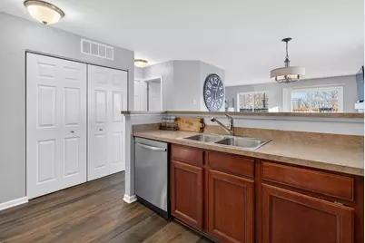 1302 Kettleson Drive, Minooka, IL 60447 - Photo 9