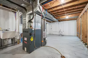 15 Brookwood Dr, Normal, IL 61761 - Photo 19