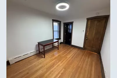 2437 W North Shore Avenue #2, Chicago, IL 60645 - Photo 5