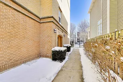 5060 N Claremont Avenue #3W, Chicago, IL 60625 - Photo 5