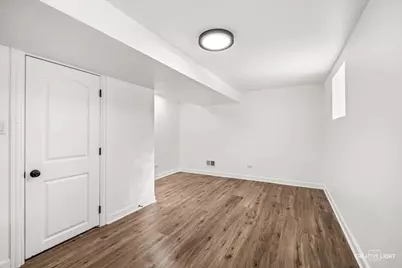 7724 S Chappel Avenue, Chicago, IL 60649 - Photo 15