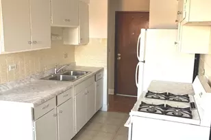 6300 W Irving Park Rd, Chicago, IL 60634 - Photo 3