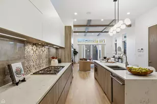 2234 W Huron St, Chicago, IL 60612 - Photo 7