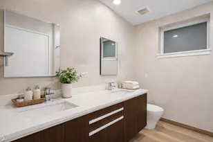 2234 W Huron St, Chicago, IL 60612 - Photo 29