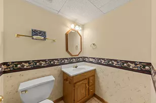 524 Meadow Ln, Beecher, IL 60401 - Photo 13