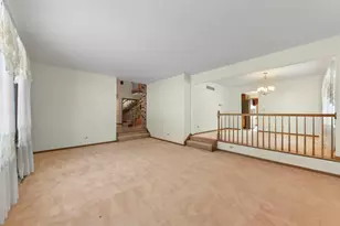 524 Meadow Ln, Beecher, IL 60401 - Photo 5