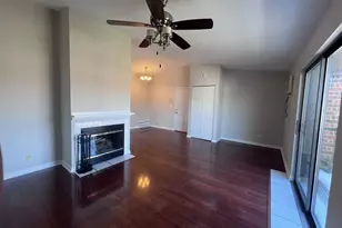 417 Berkshire Dr, Crystal Lake, IL 60014 - Photo 5