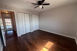 417 Berkshire Dr, Crystal Lake, IL 60014 - Photo 15