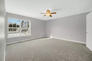 224 N La Salle Ave, Bradley, IL 60915 - Photo 9