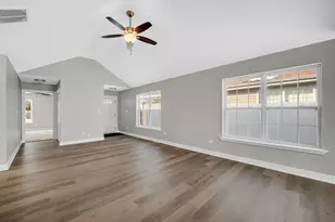 224 N La Salle Ave, Bradley, IL 60915 - Photo 7