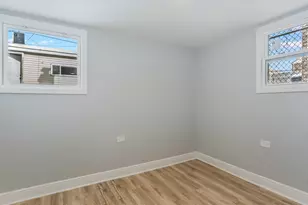 7502 W 64th St, Summit, IL 60501 - Photo 29