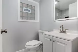 7502 W 64th St, Summit, IL 60501 - Photo 17