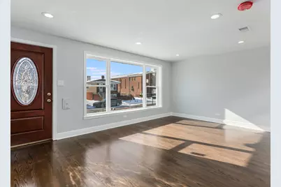 7502 W 64th Street, Summit, IL 60501 - Photo 5