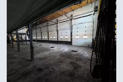 2859 W Montrose Avenue, Chicago, IL 60618 - Photo 7