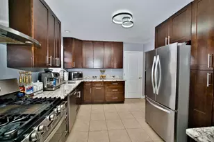 28W587 Leverenz Rd, Naperville, IL 60564 - Photo 17