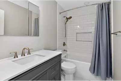 992 Navajo Street, Carol Stream, IL 60188 - Photo 13