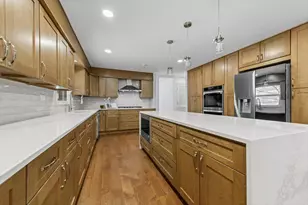 2527 Checker Rd, Long Grove, IL 60047 - Photo 5