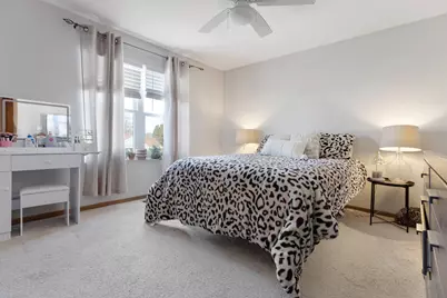 2615 Prairieview Lane N, Aurora, IL 60502 - Photo 15