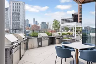 350 N Canal St, Chicago, IL 60606 - Photo 13