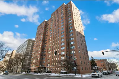 2909 N Sheridan Road #802, Chicago, IL 60657 - Photo 1