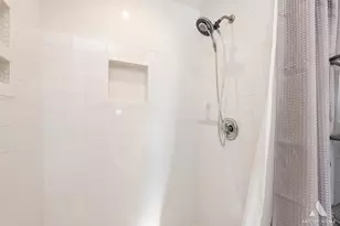 621 Clearmont Dr, Elk Grove Village, IL 60007 - Photo 29