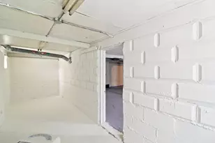 617 Hirsch Ave, Calumet City, IL 60409 - Photo 17