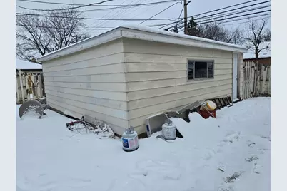 7542 Kostner Avenue, Skokie, IL 60076 - Photo 3