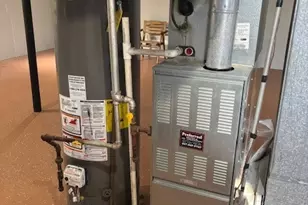 2001 Burr Oak Ln, Lindenhurst, IL 60046 - Photo 17