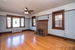 71 N Williams St, Crystal Lake, IL 60014 - Photo 5