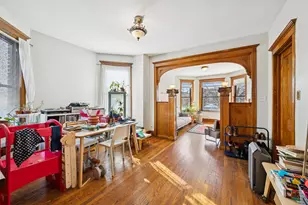 1049 N Oakley Blvd, Chicago, IL 60622 - Photo 5