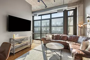 900 N Kingsbury St, Chicago, IL 60610 - Photo 3