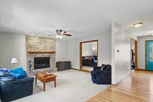 206 S Fox Run Dr, Mahomet, IL 61853 - Photo 19