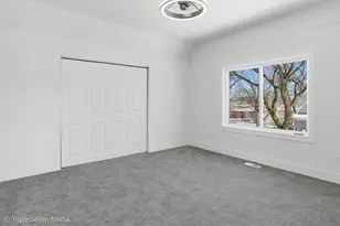 3002 Wesley Ave, Berwyn, IL 60402 - Photo 15