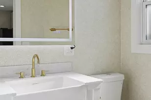 3002 Wesley Ave, Berwyn, IL 60402 - Photo 11