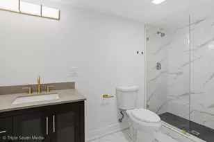 3002 Wesley Ave, Berwyn, IL 60402 - Photo 25