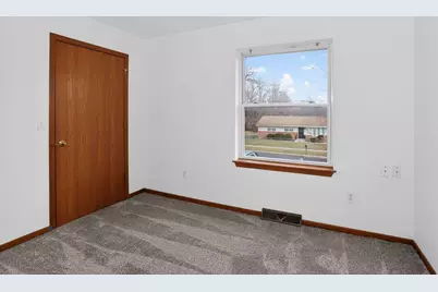 709 Cambridge Avenue, Rockford, IL 61102 - Photo 15