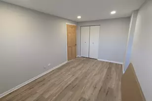 28600 W Grass Lake Rd, Spring Grove, IL 60081 - Photo 9